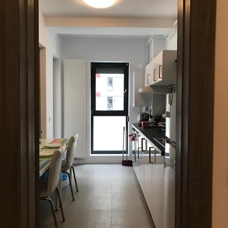 Appartement 21 *