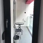 شقة 21 بوخارست