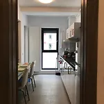 شقة 21 *