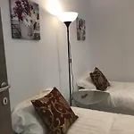 21 شقة بوخارست