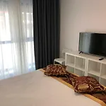 21 شقة بوخارست