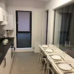 شقة 21 *
