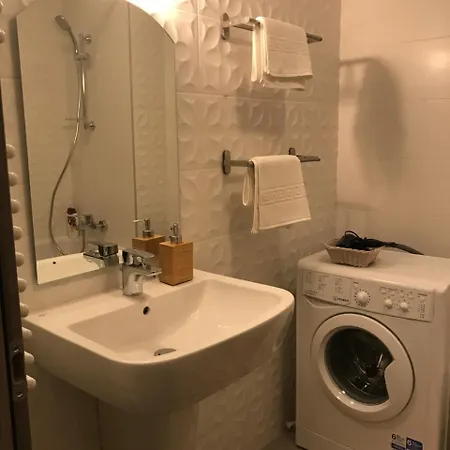 Appartement 21 *