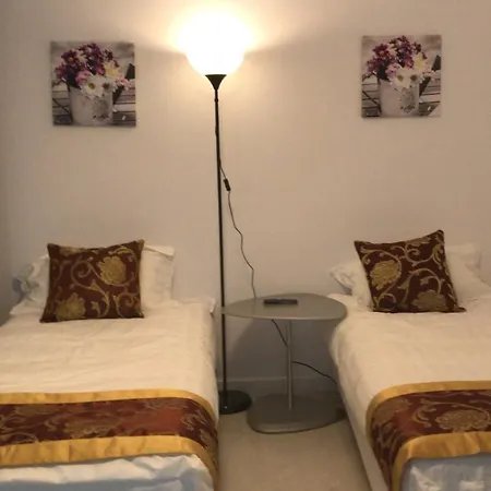 Appartement 21 *