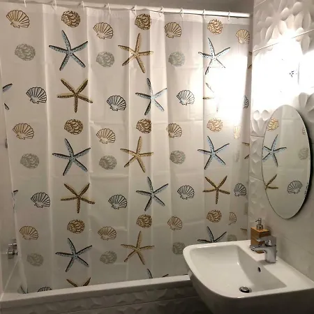 Апартаменти 21 *